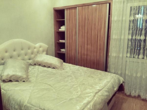 Tamar's Apartment on Inasaridze 7A